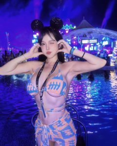 使她最易达到性高潮体位的发掘